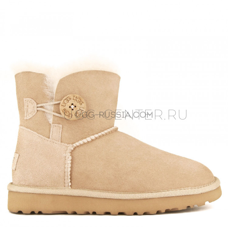 UGG Bailey Button Mini Sand