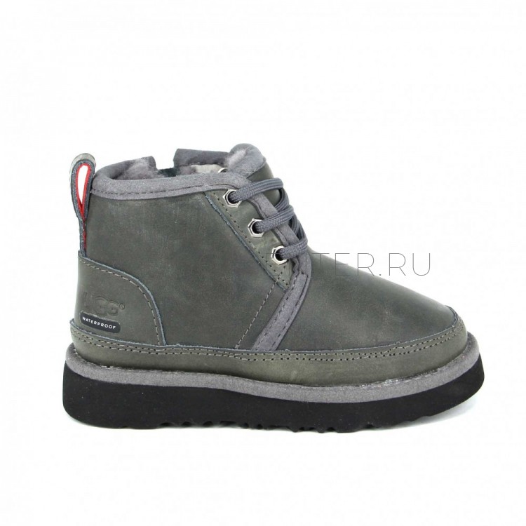UGG KIDS Classic Neumel II ZIP Leather Grey